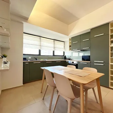 Luxury Beachfront Apt - Quite Area, 100 Sqm Constanţa Exterior foto