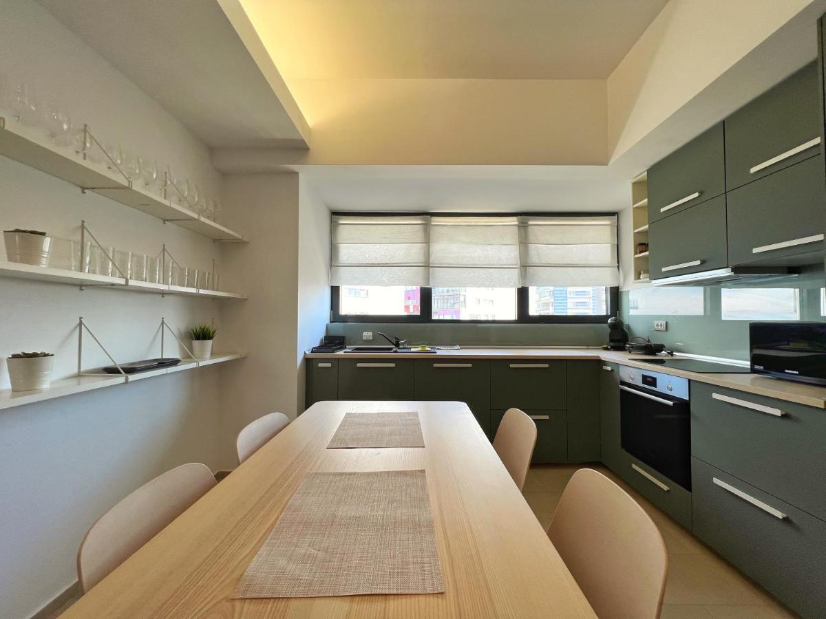 Appartement Luxury Beachfront - Quite Area, 100 Sqm *